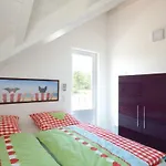 Holiday home Seerose 8 *