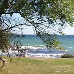 Holiday home Seerose 8